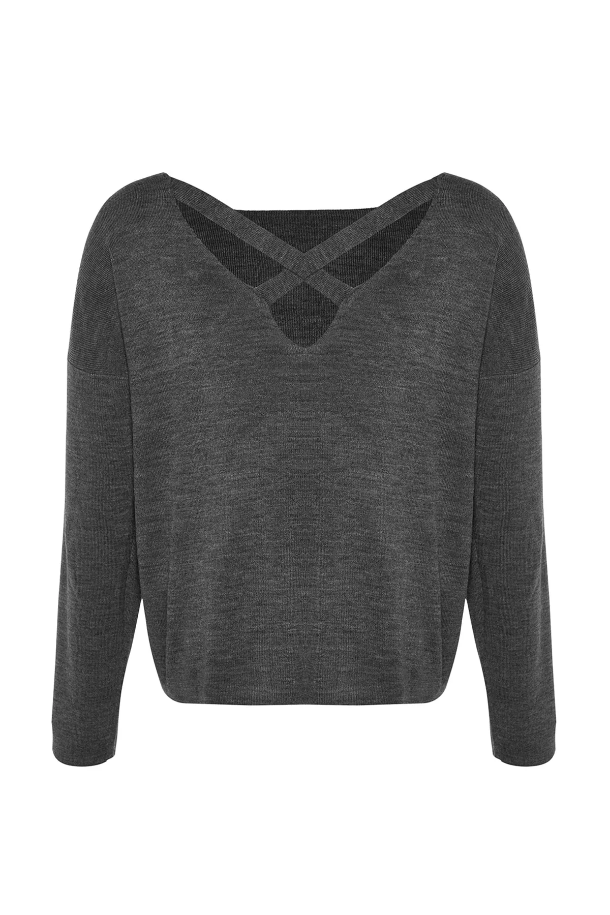 Trendyol Curve  Anthrazitfarbener Strickpullover mit Kreuzband-Detail auf der Rückseite