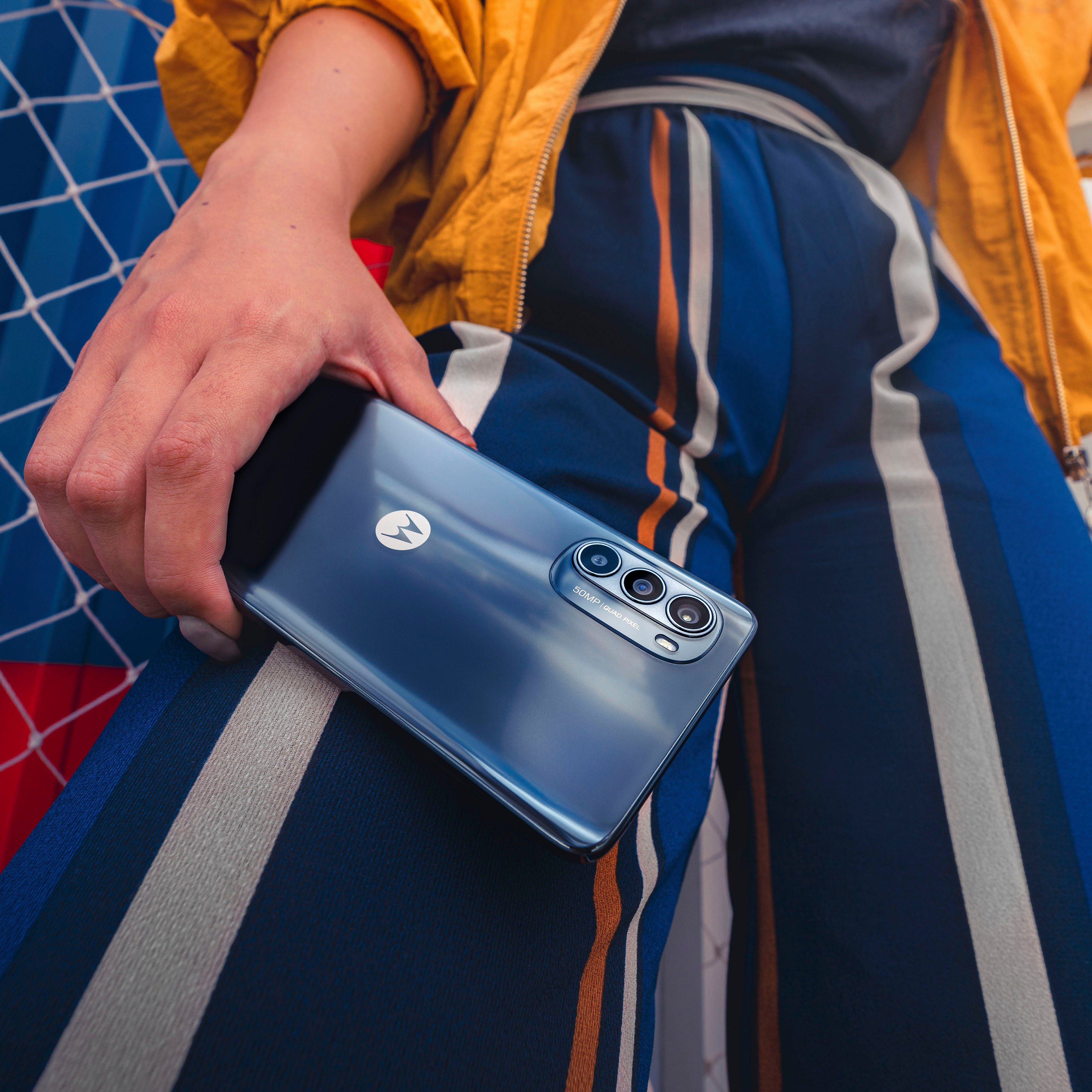 Motorola moto G52 Smartphone (16,76 cm/6,6 Zoll, 128 GB Speicherplatz, 50 MP Kamera)