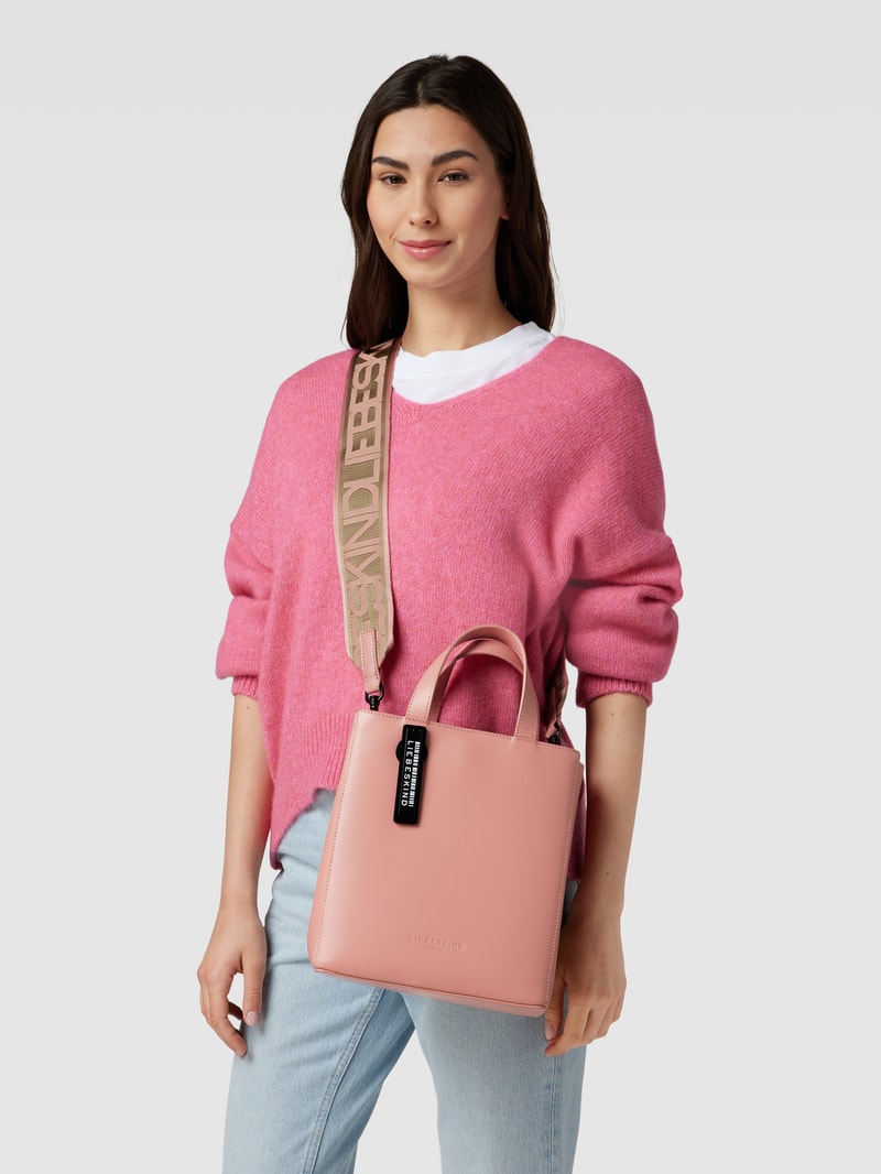 Tote Bag mit Label-Applikation Modell 'Paper' in rosé