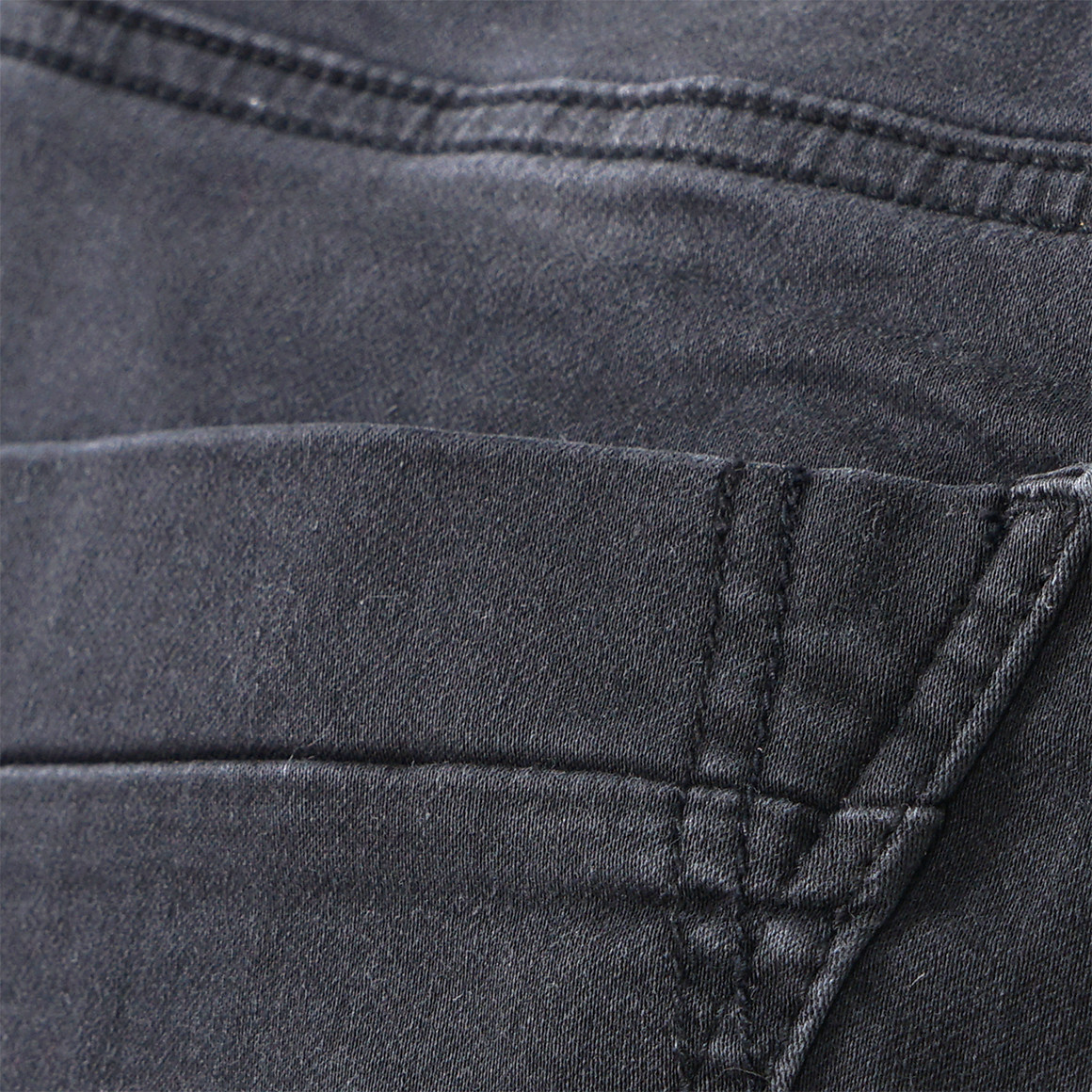 Jungen Thermo-Jeans mit Used-Waschung