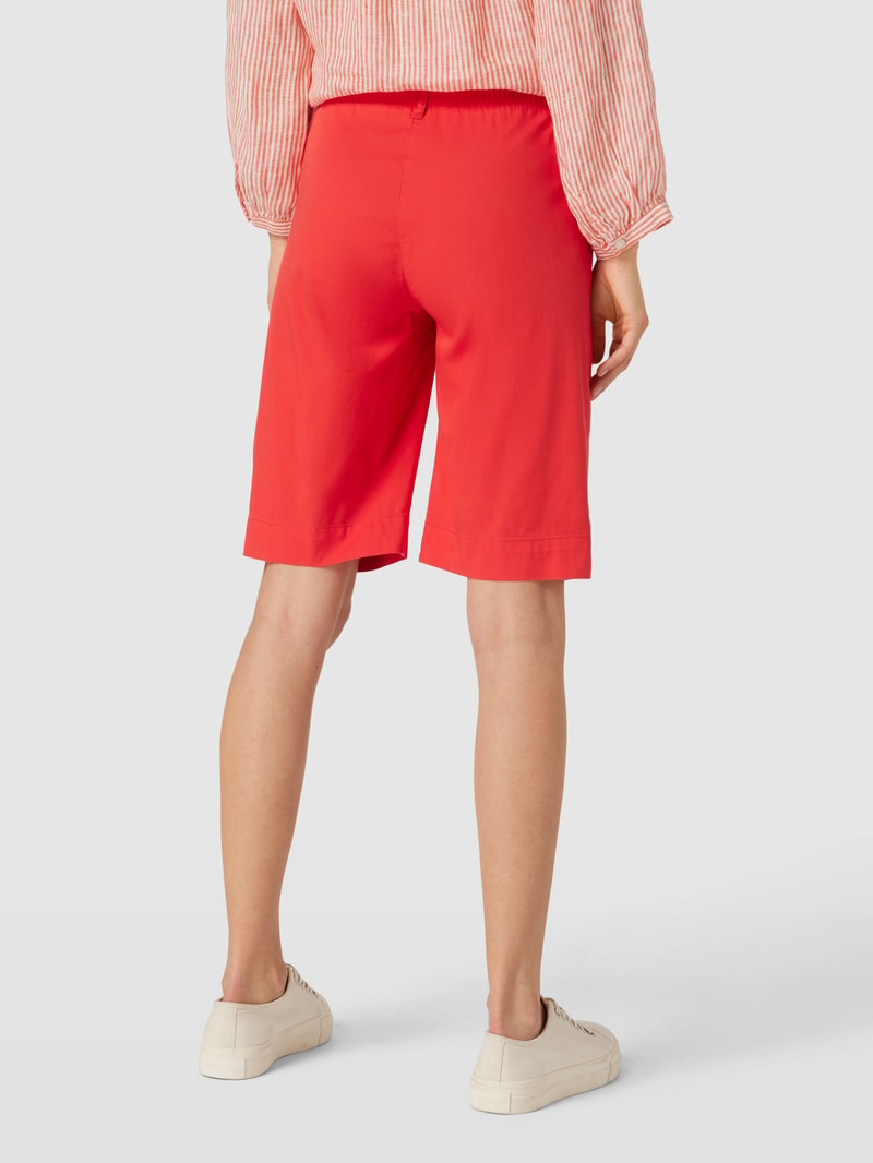 Bermudas mit Bügelfalten Modell 'VERA' in rot