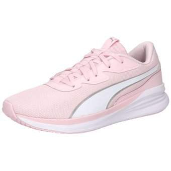 PUMA Night Runner V3 Sneaker in pink