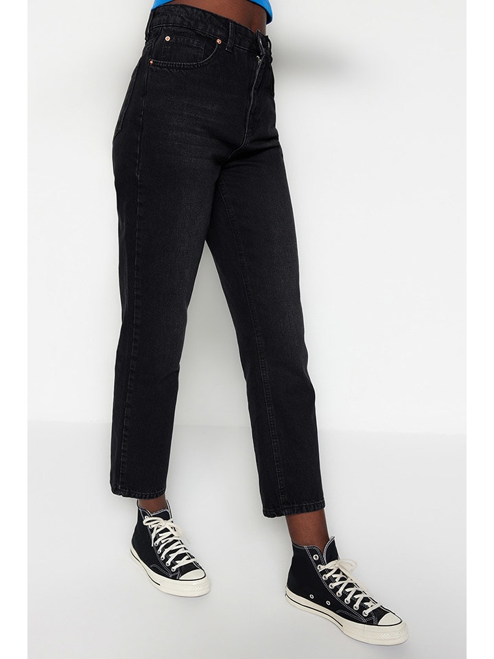 trendyol Jeans - Mom fit - in Schwarz günstig kaufen