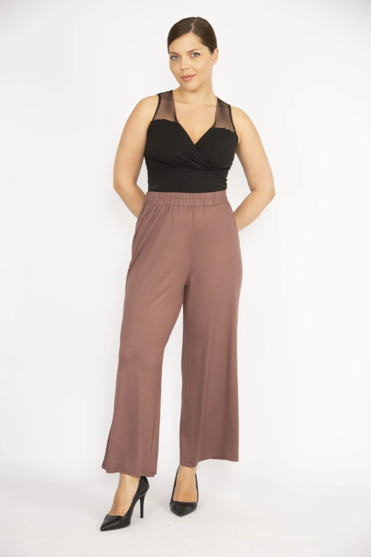 Şans  Damen-Trainingshose in Milchkaffee, große Größe, hohe Taille, 65n36499