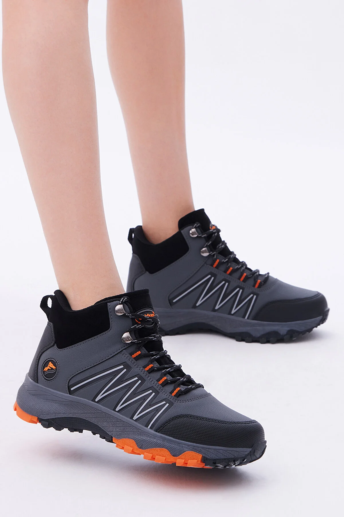 Tonny Black  Unisex-Schnürstiefel in Rauchorange mit bequemer Passform