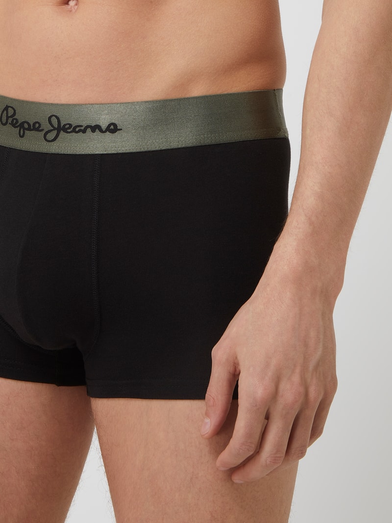 Trunks mit Stretch-Anteil im 3er-Pack in schwarz