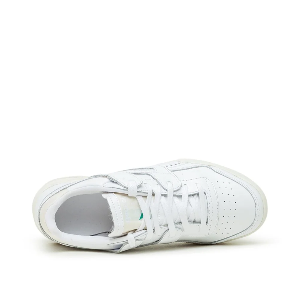Reebok Workout Lo Plus FV2381 / weiss