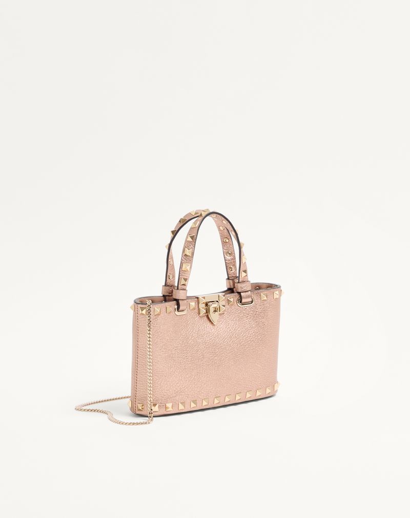 Mini Rockstud indkøbstaske i lamineret granatkalveskind