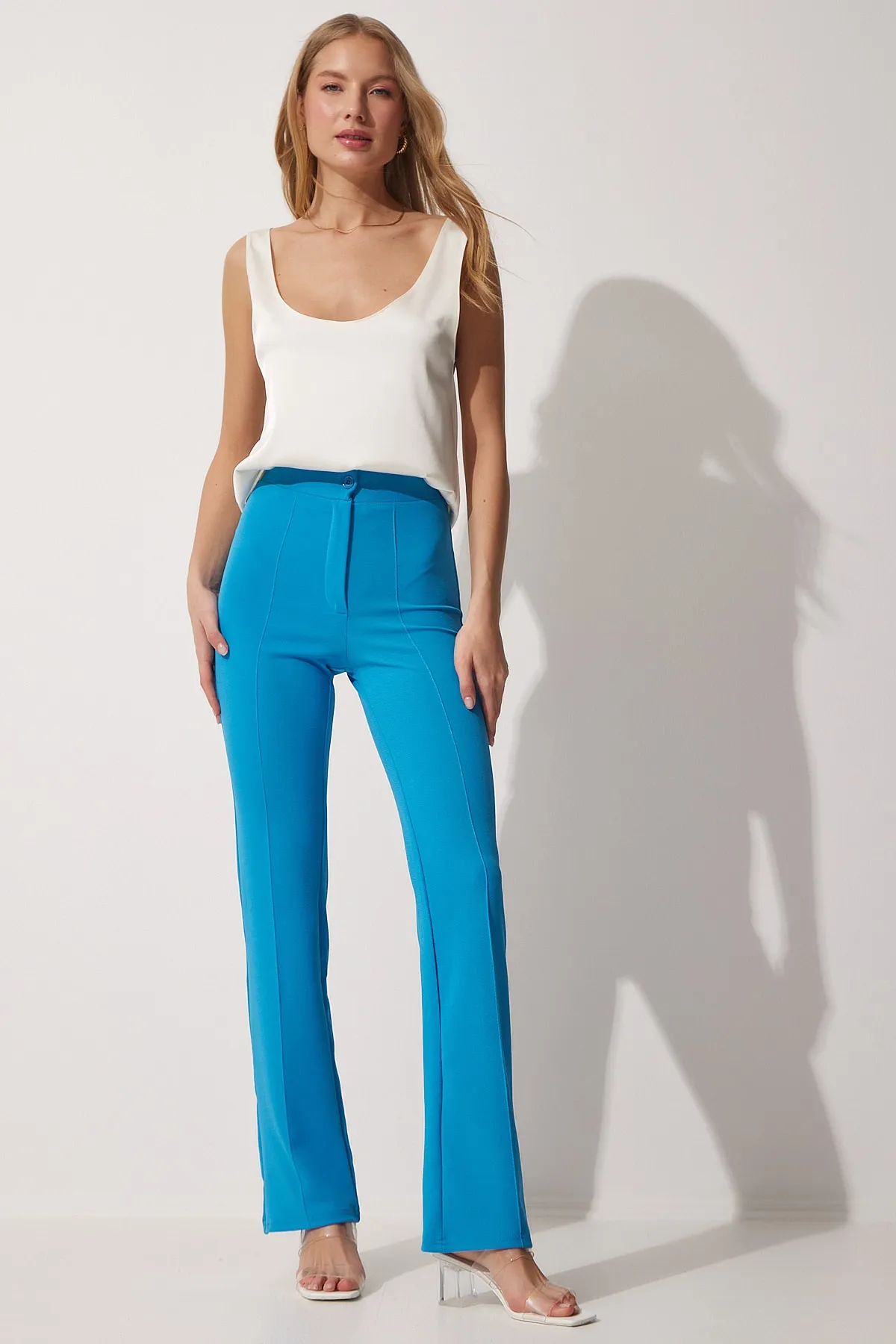 Happiness İstanbul  Blaue bequeme Strickhose aus Lycra mit hoher Taille für Damen RV00090