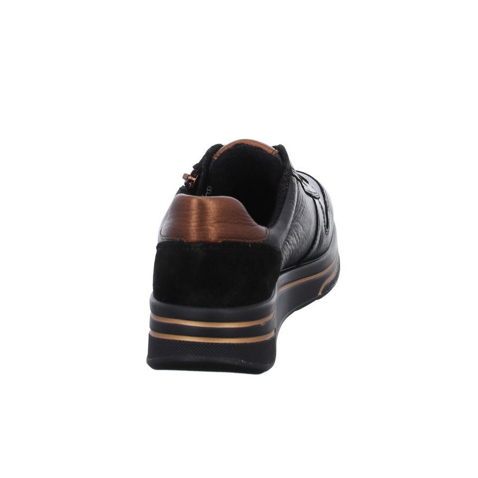 ara Sapporo Sneaker