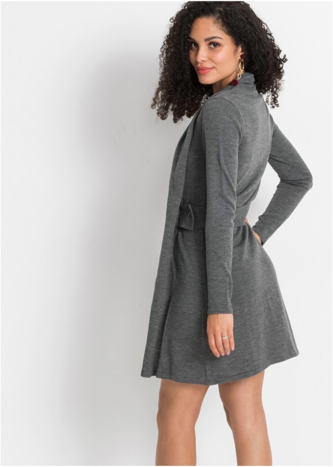 Strickkleid mit Gürtel
