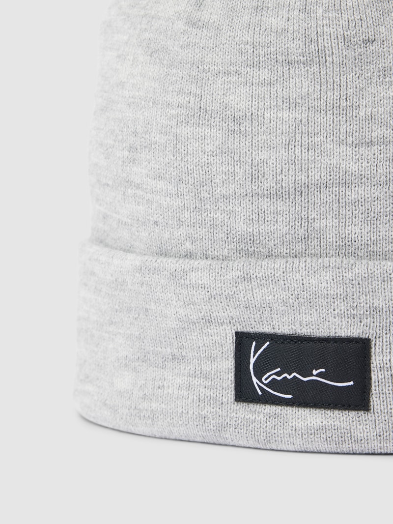 Beanie mit Label-Patch Modell 'Signature' in hellgrau melange