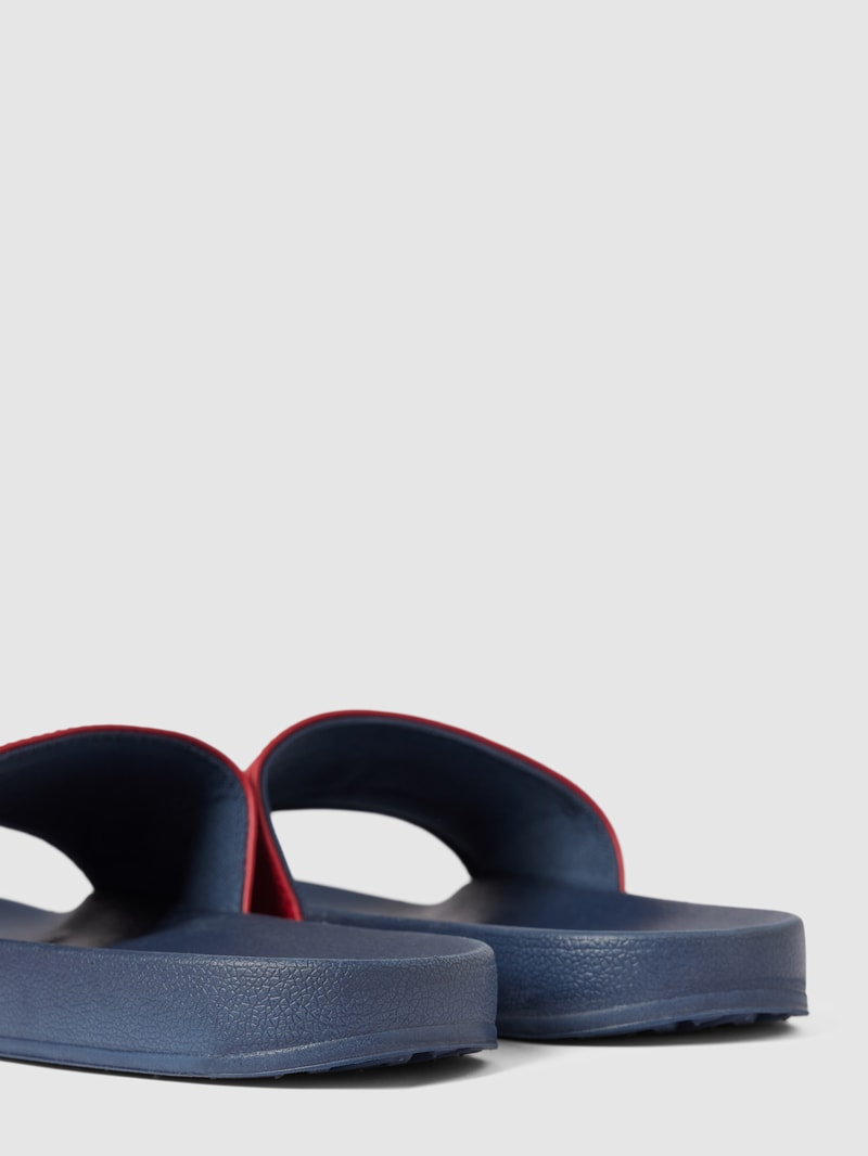 Slides mit Label-Print Modell 'JUNE' in rot