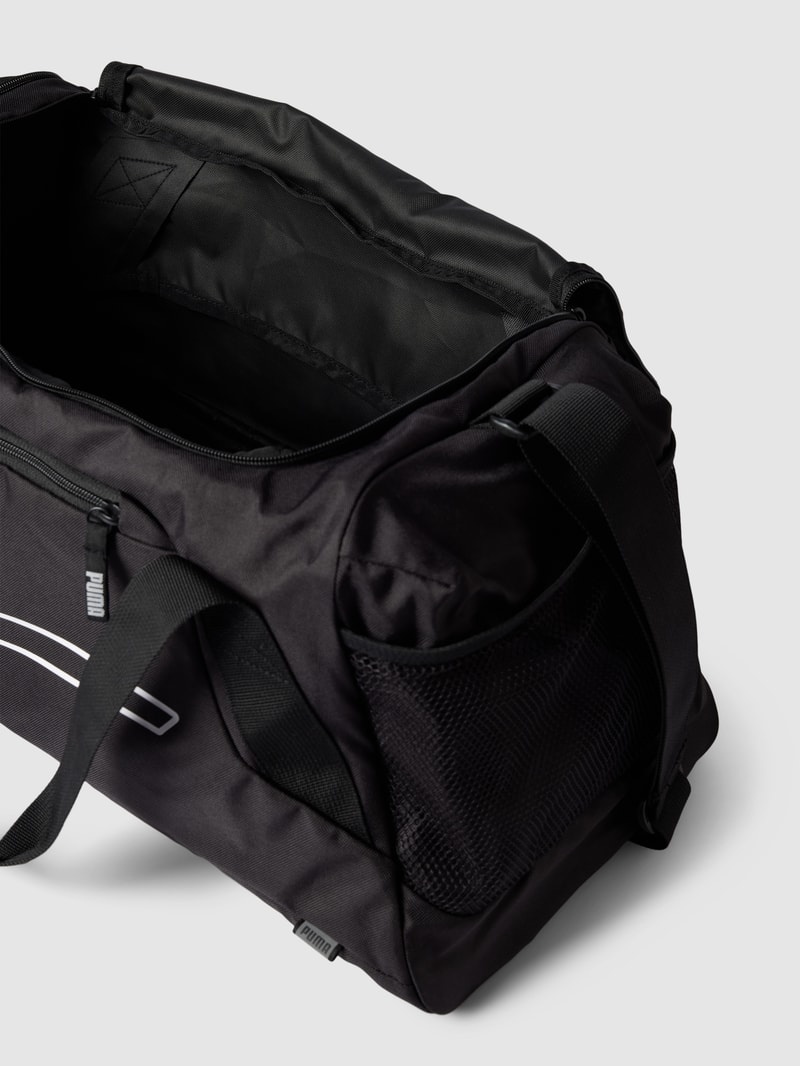 Sporttasche mit Label-Details in schwarz