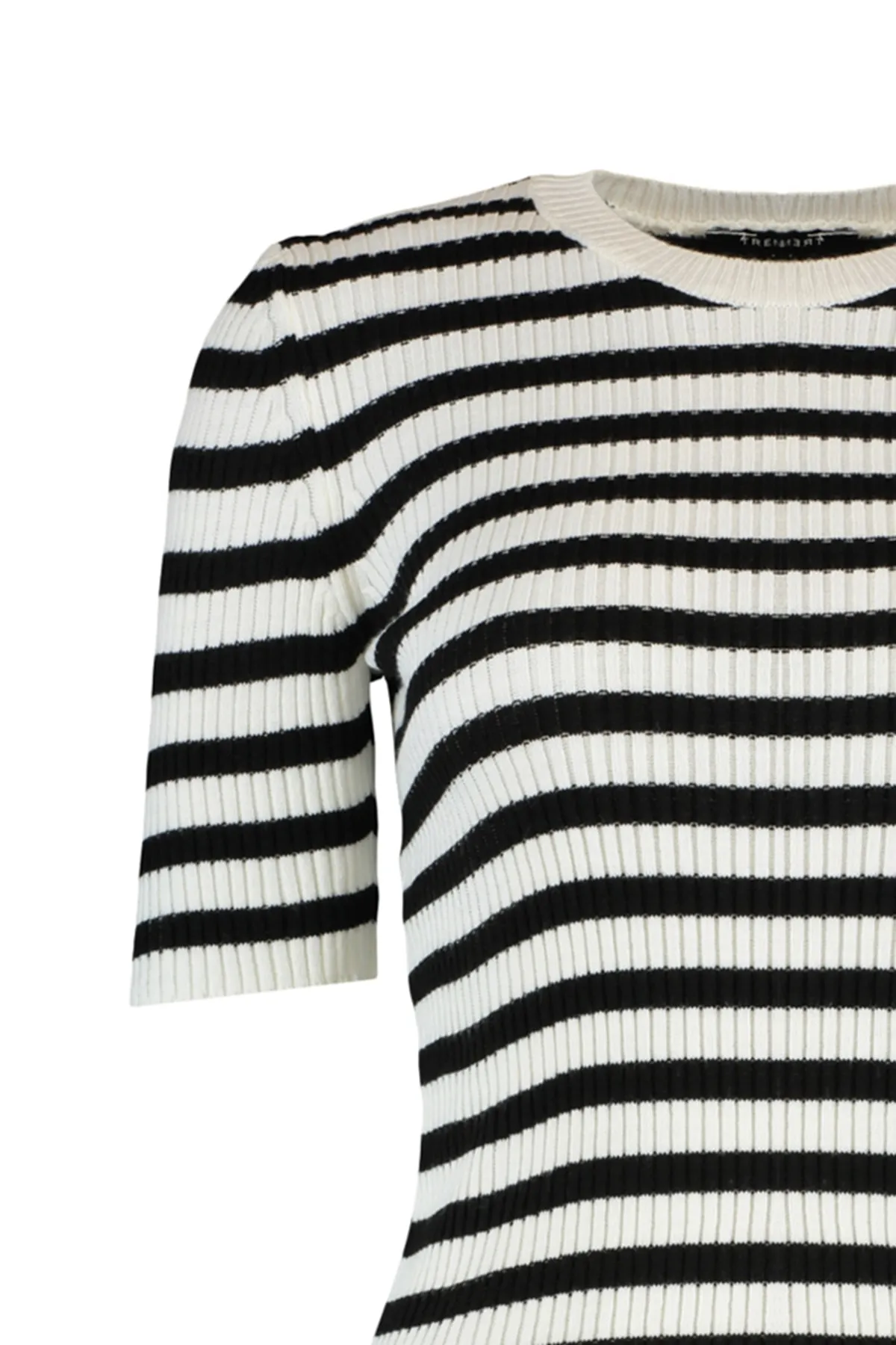 Trendyol Collection  Ecrufarbenes Basic-T-Shirt aus gestreiftem Strick TWOSS20KZ0075