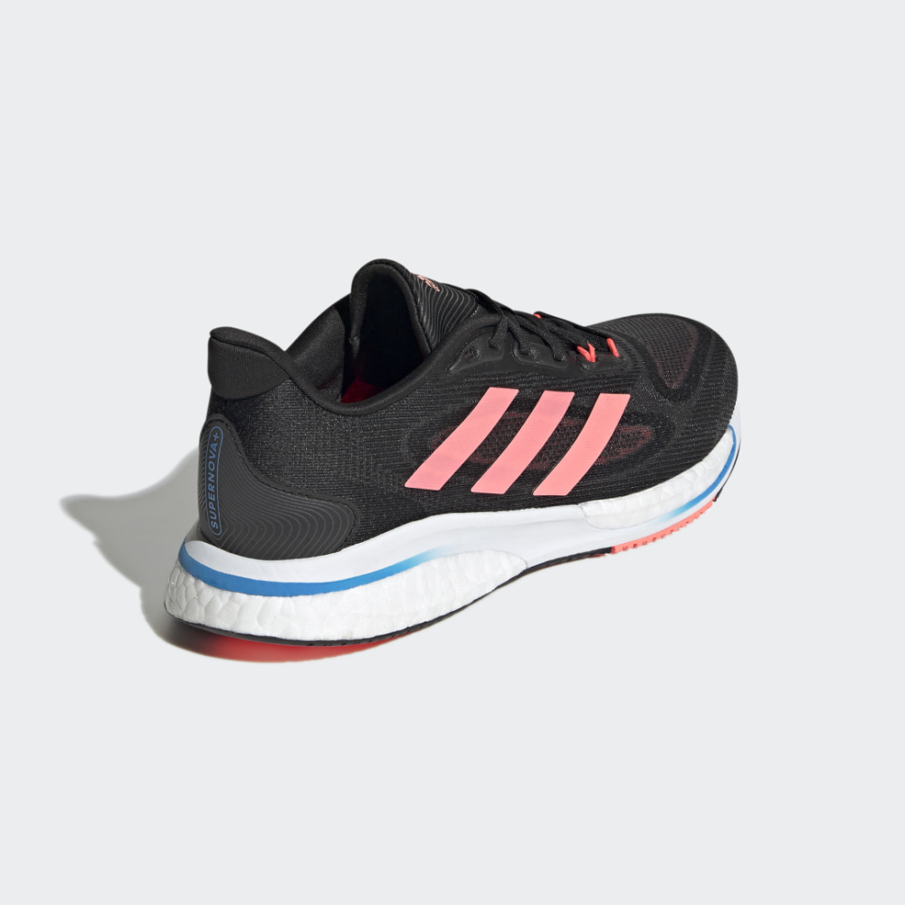 adidas Supernova GX0535 / schwarz