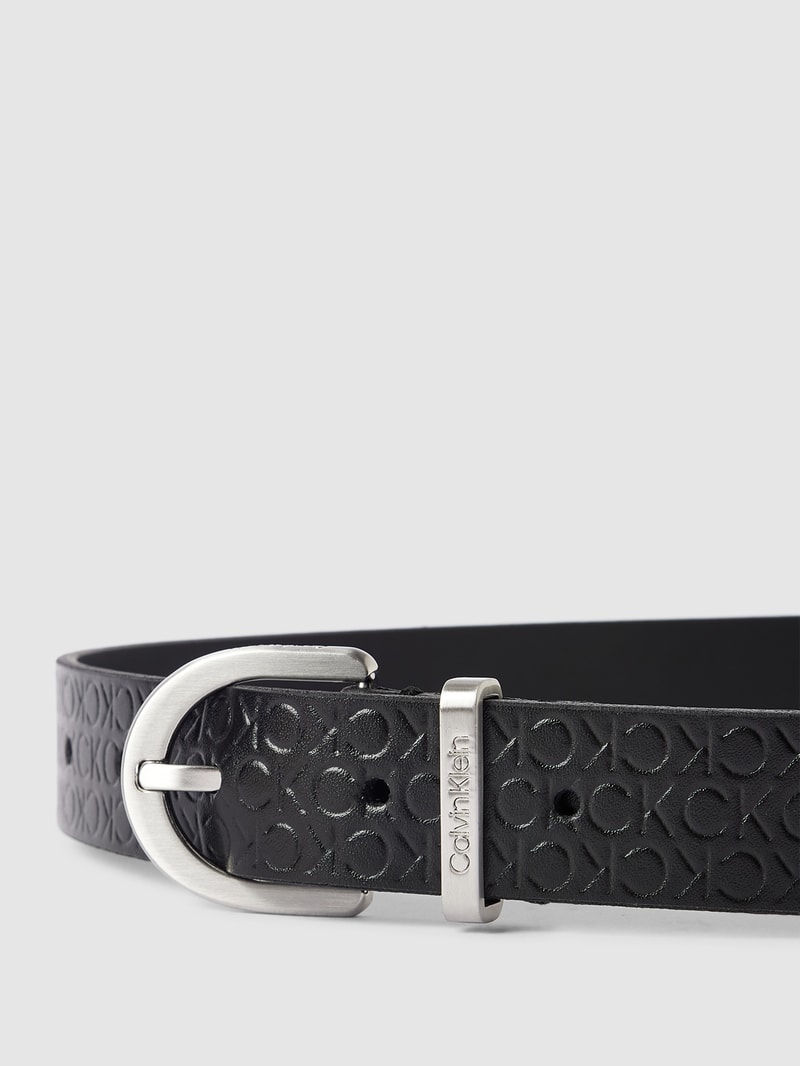 Gürtel aus Leder mit Label-Detail in schwarz