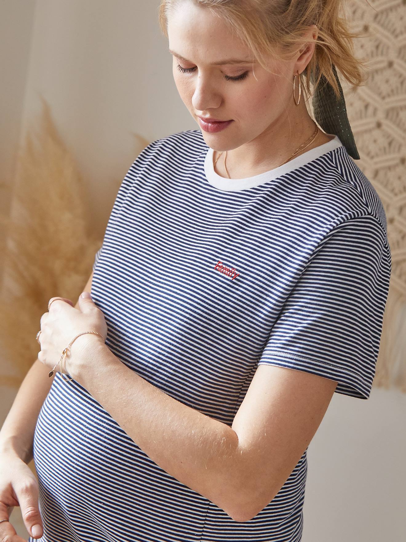T-shirt rayé grossesse et allaitement en coton personnalisable rayé rouge