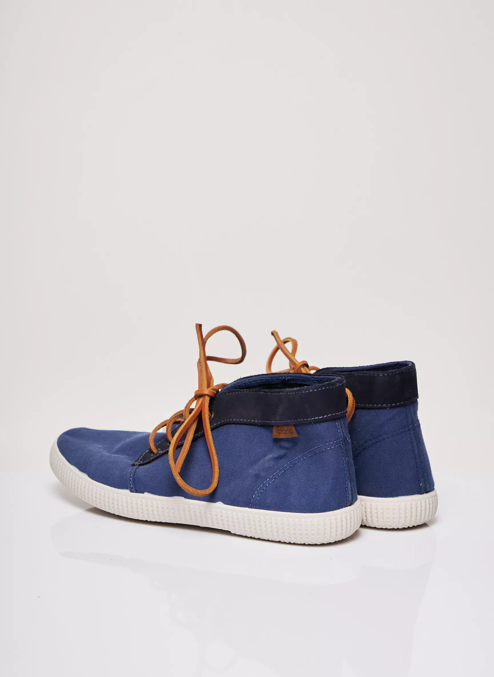 Victoria Baskets Homme couleur bleu