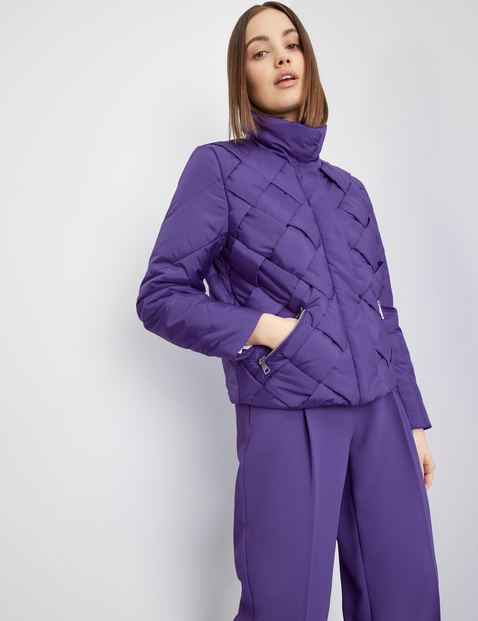 Steppjacke mit Flechtoptik