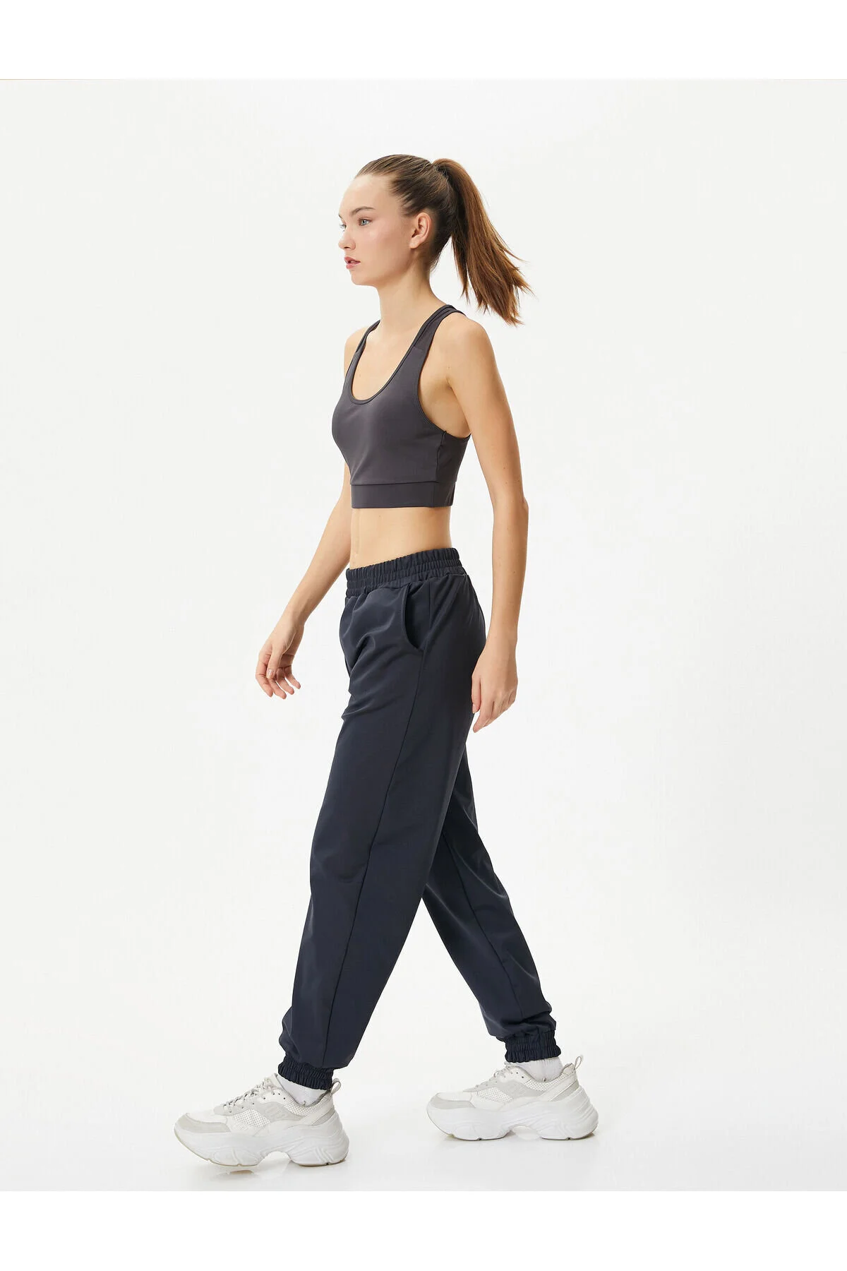 Koton  Sport-Jogger-Jogginghose mit bequemer Passform und Tasche