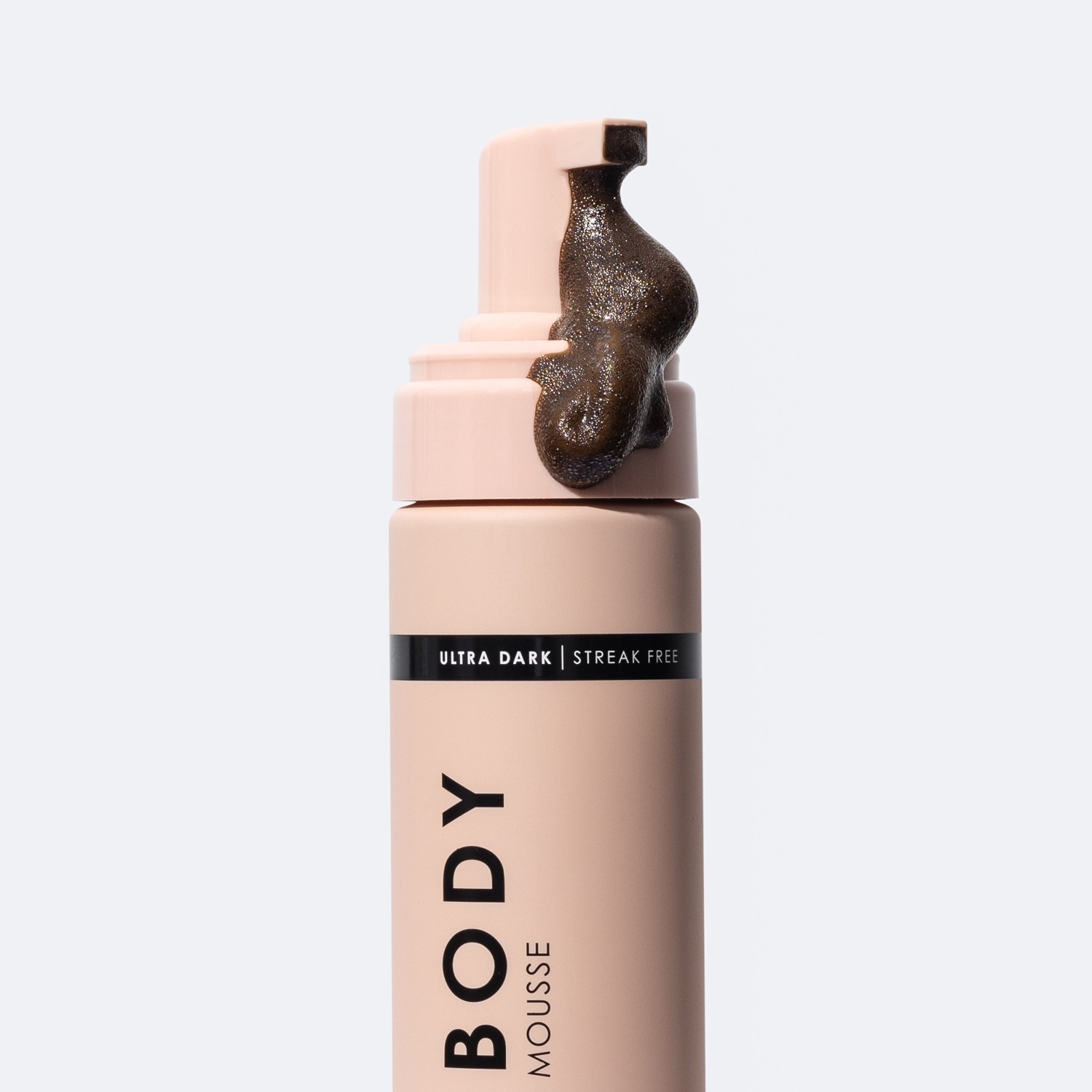 ULTRA DARK SELF TANNING MOUSSE
