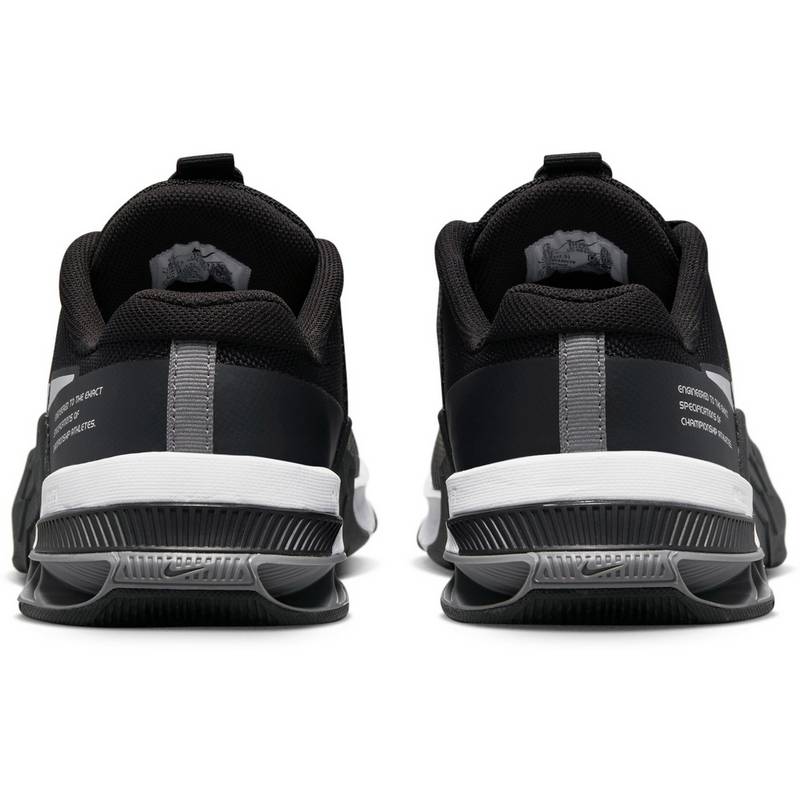 Nike METCON 8 Fitnessschuhe Damen