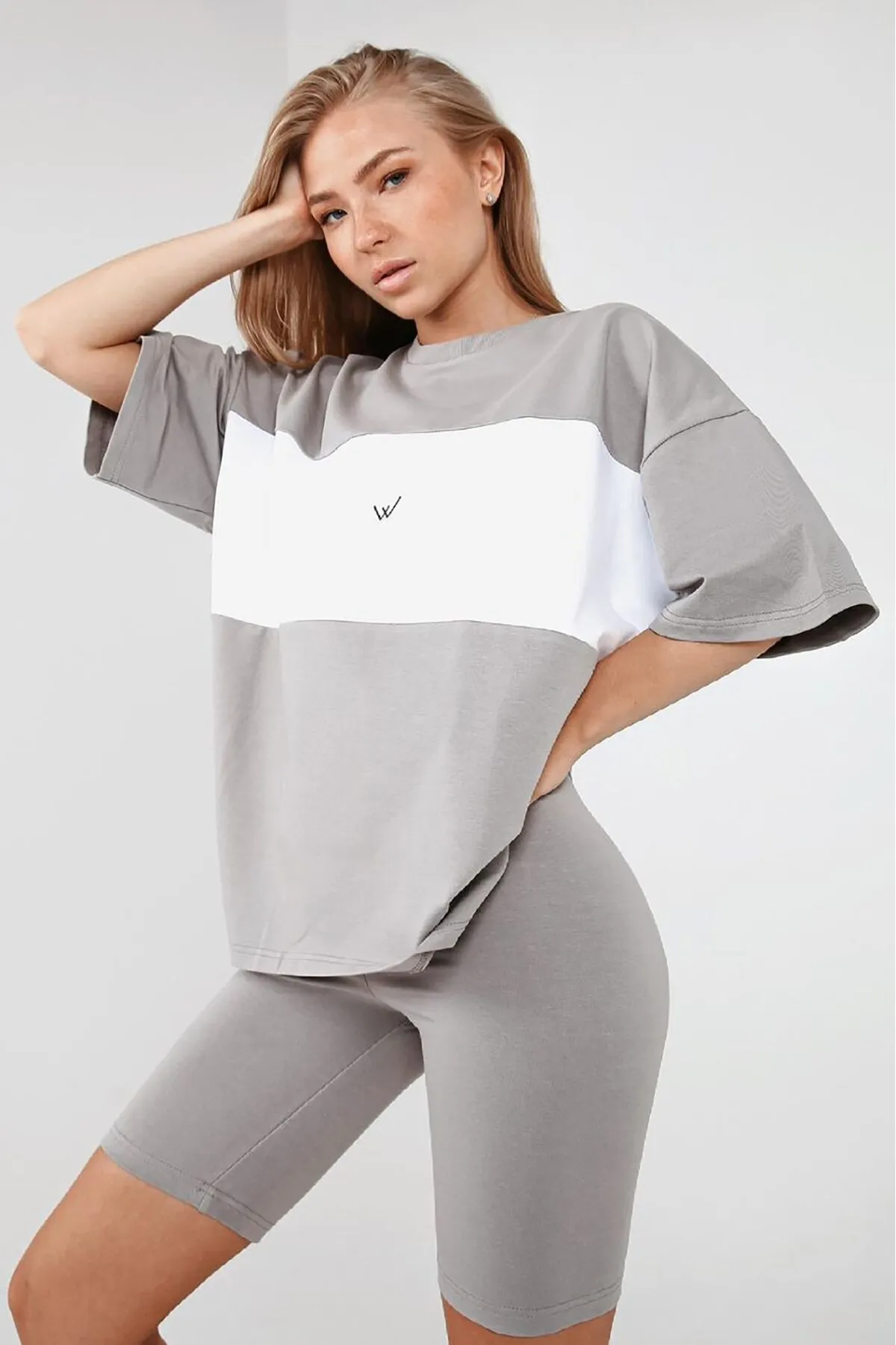 Madmext  Mad Girls gefärbtes graues besticktes T-Shirt Mg1421