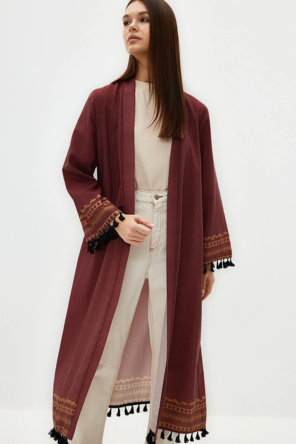 Trendyol Modest  Brauner, ethnisch gemusterter, langer, gewebter Kimono und Kaftan aus Baumwollmischung TCTSS23KK00012