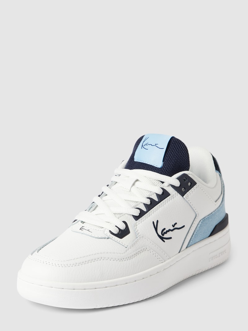 Sneaker aus Leder mit Label-Details in weiss