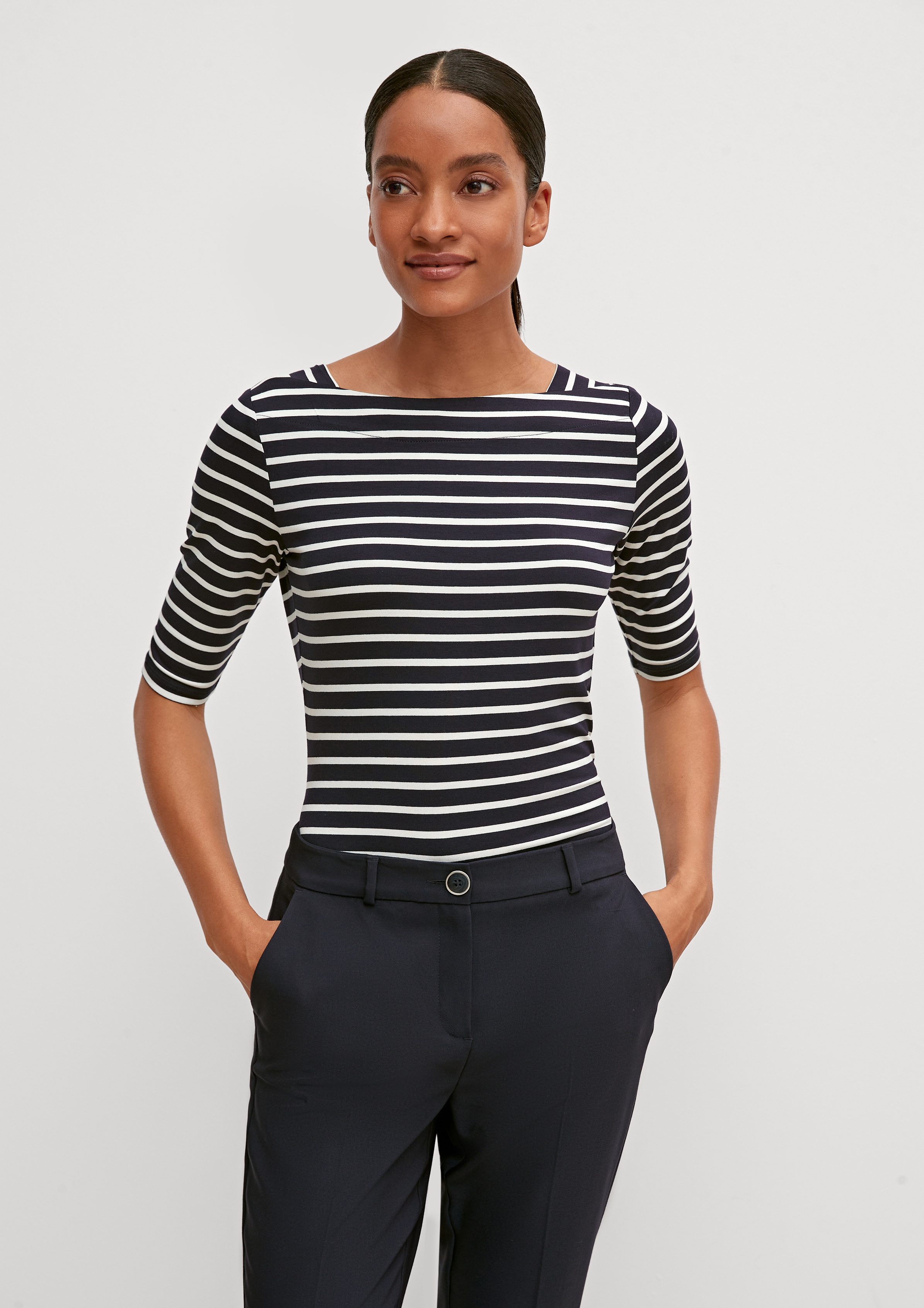 Streifenshirt mit halben Ärmeln - navy