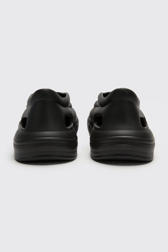 Geformte Laufschuhe