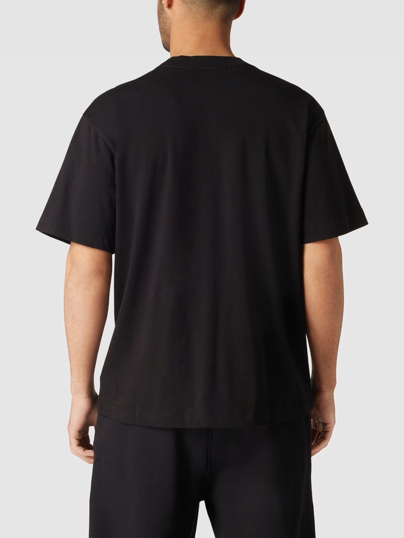 T-Shirt mit Badge Modell 'MULTI LANDSCAPE' in schwarz