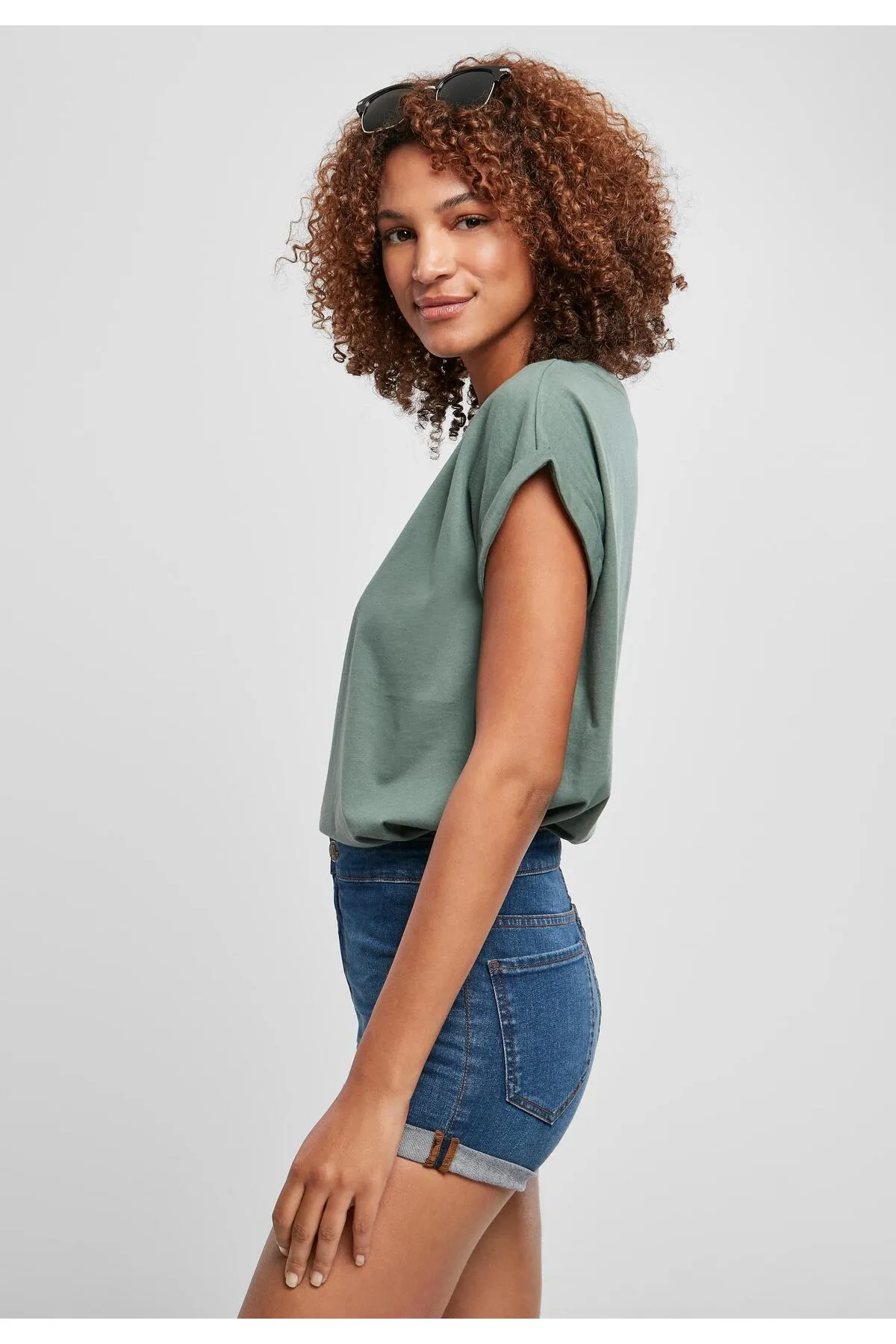 Urban Classics  Damen T-Shirt mit verlängerter Schulterpartie für Damen
