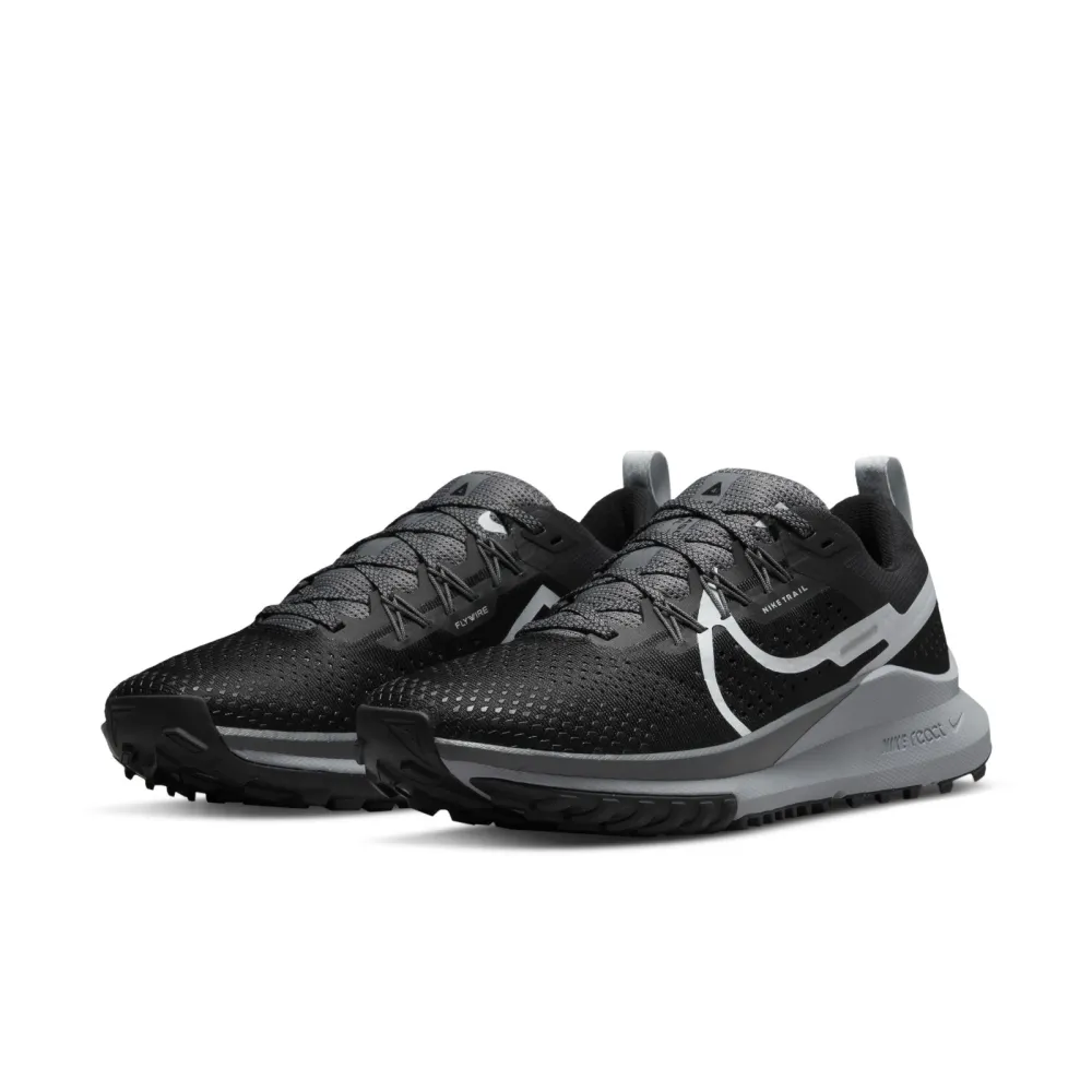 Nike React Pegasus Trail 4 DJ6159-001 / schwarz
