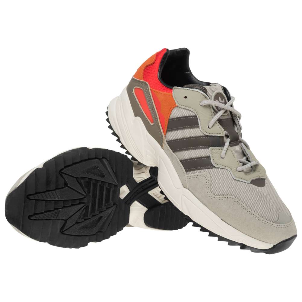 adidas Originals YUNG-96 Trail Sneaker EE6668