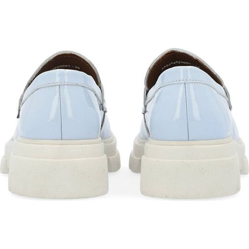 Another A Plateau-Slipper