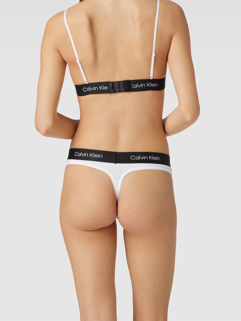 String mit elastischem Logo-Bund Modell 'MODERN THONG' in weiß
