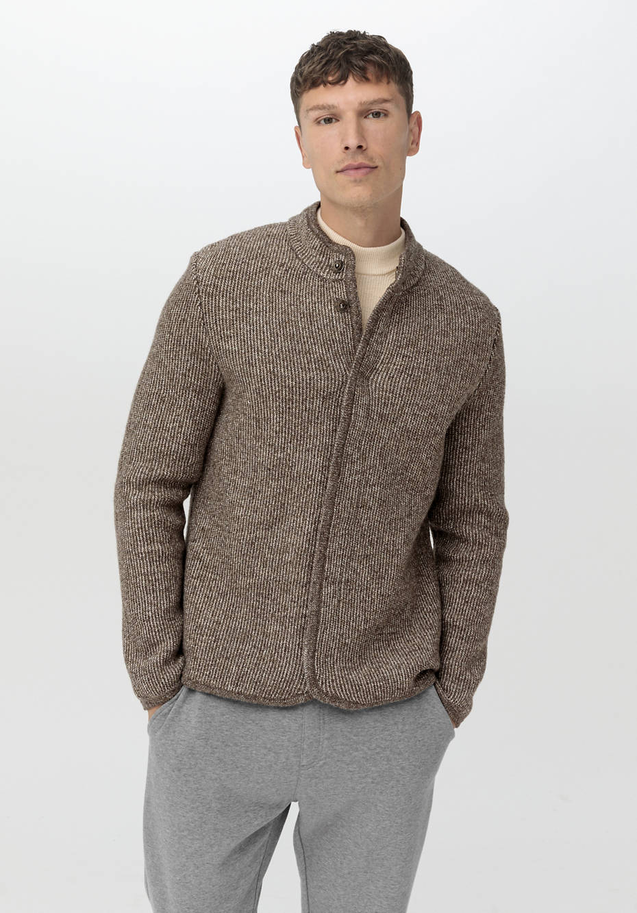 Strickjacke aus Rhönwolle mit Bio-Baumwolle
