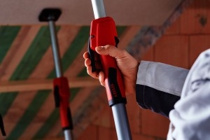 Bessey STE300 Stropní a montážní konzola s rukojetí čerpadla 1700 - 3000 mm 350 kg