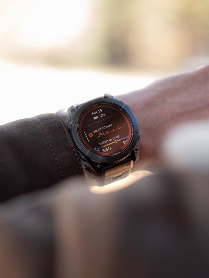Garmin GPS-Multisport-Smartwatch 