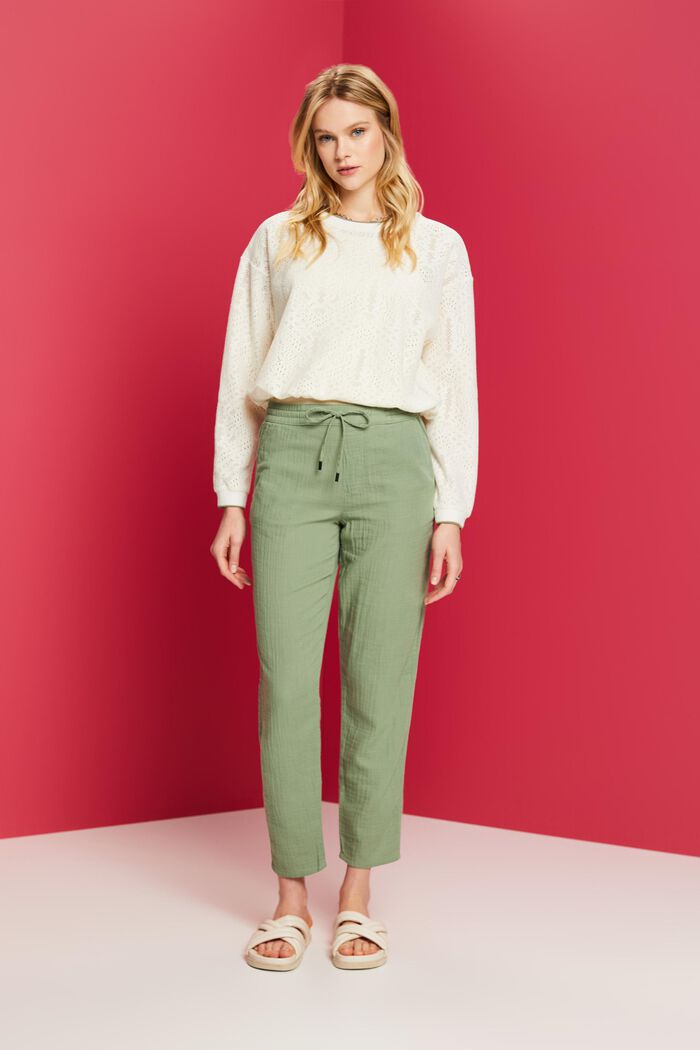 Pants woven