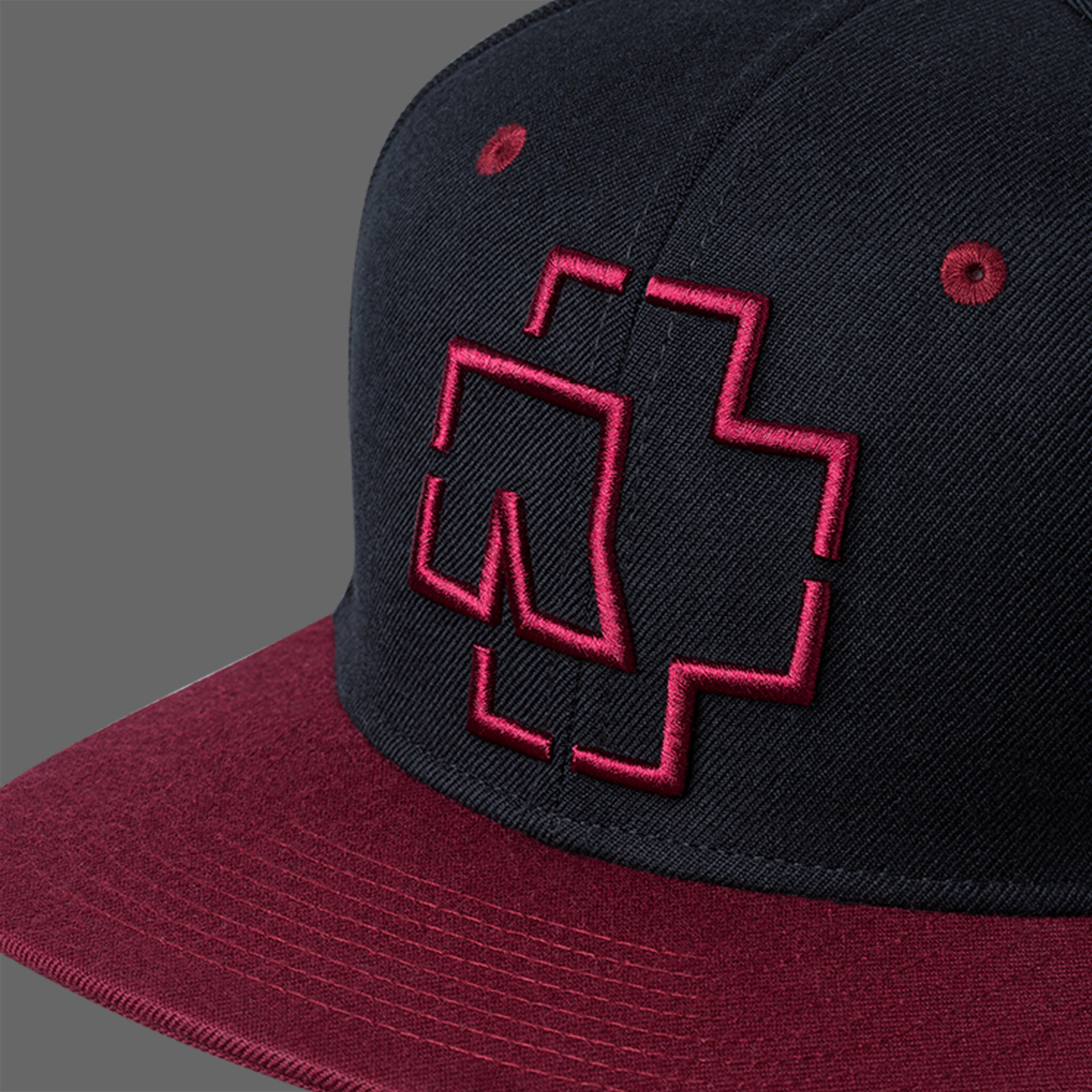 Snapback Cap *schwarz*