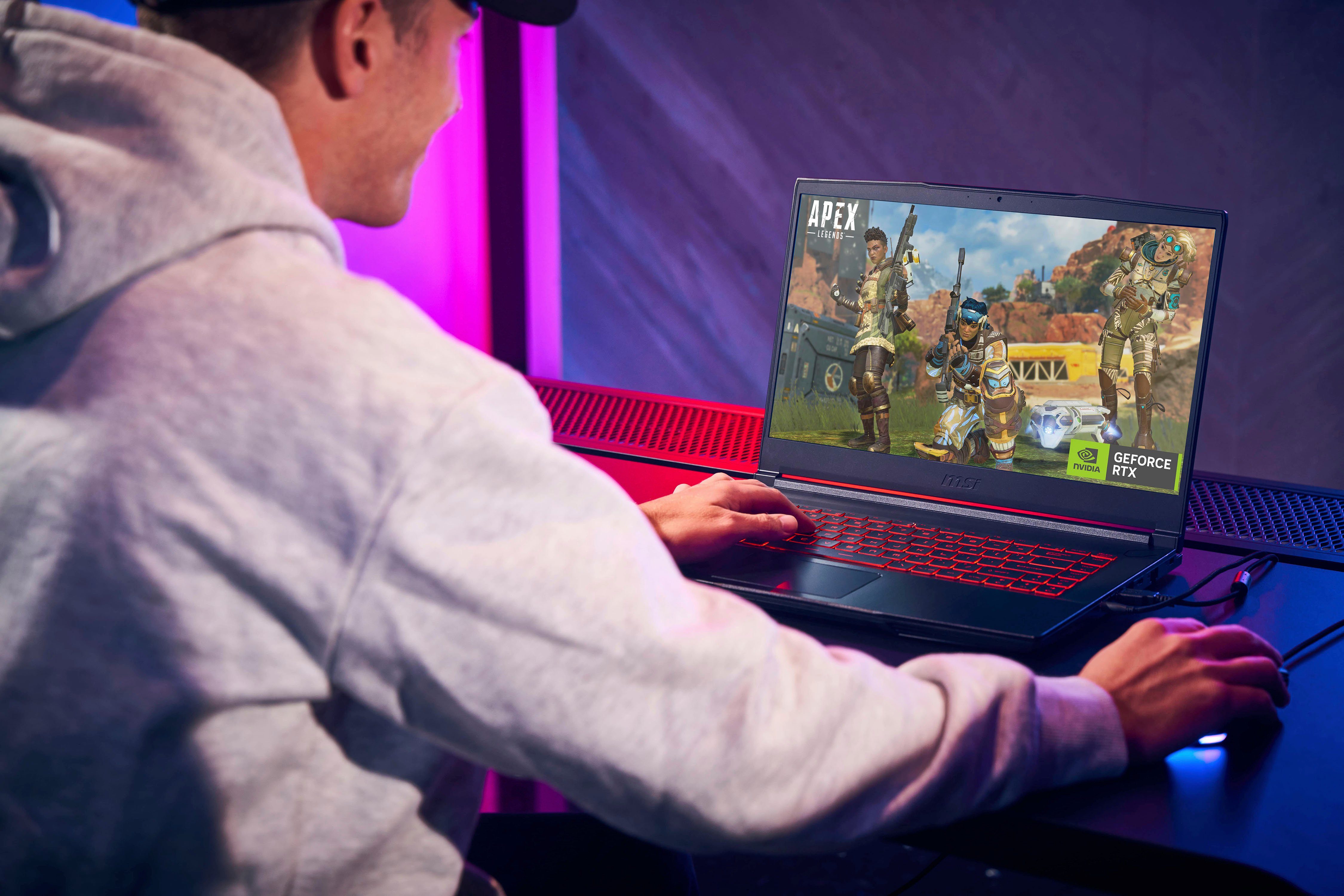 MSI Thin GF63 12UC-822 Gaming-Notebook (39,6 cm/15,6 Zoll, Intel Core i5 12450H, GeForce RTX 3050, 512 GB SSD)