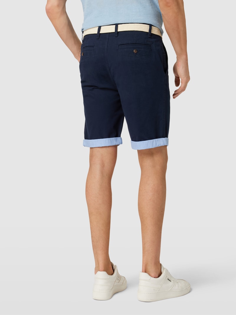 Chinoshorts mit französischen Eingrifftaschen in dunkelblau