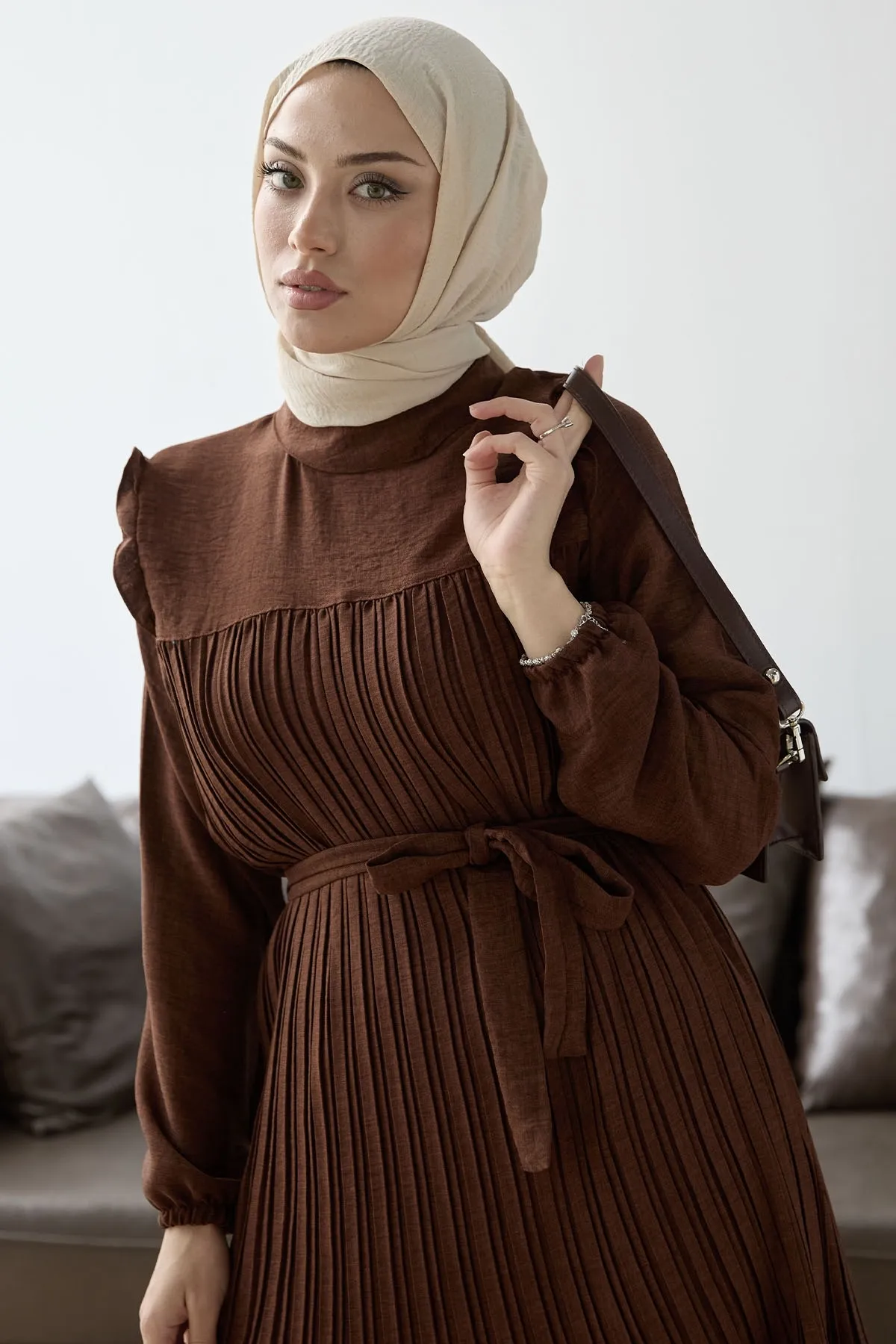 InStyle  Set mit plissiertem Rüschendetail vorne - Braun