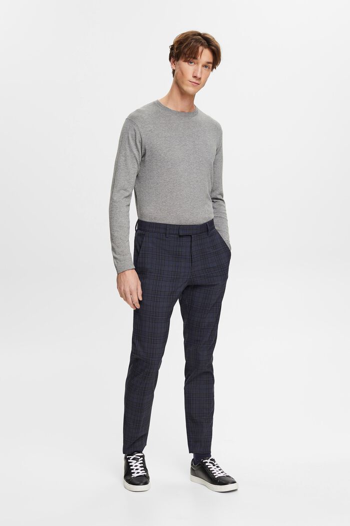 Hosen mit Karodessin