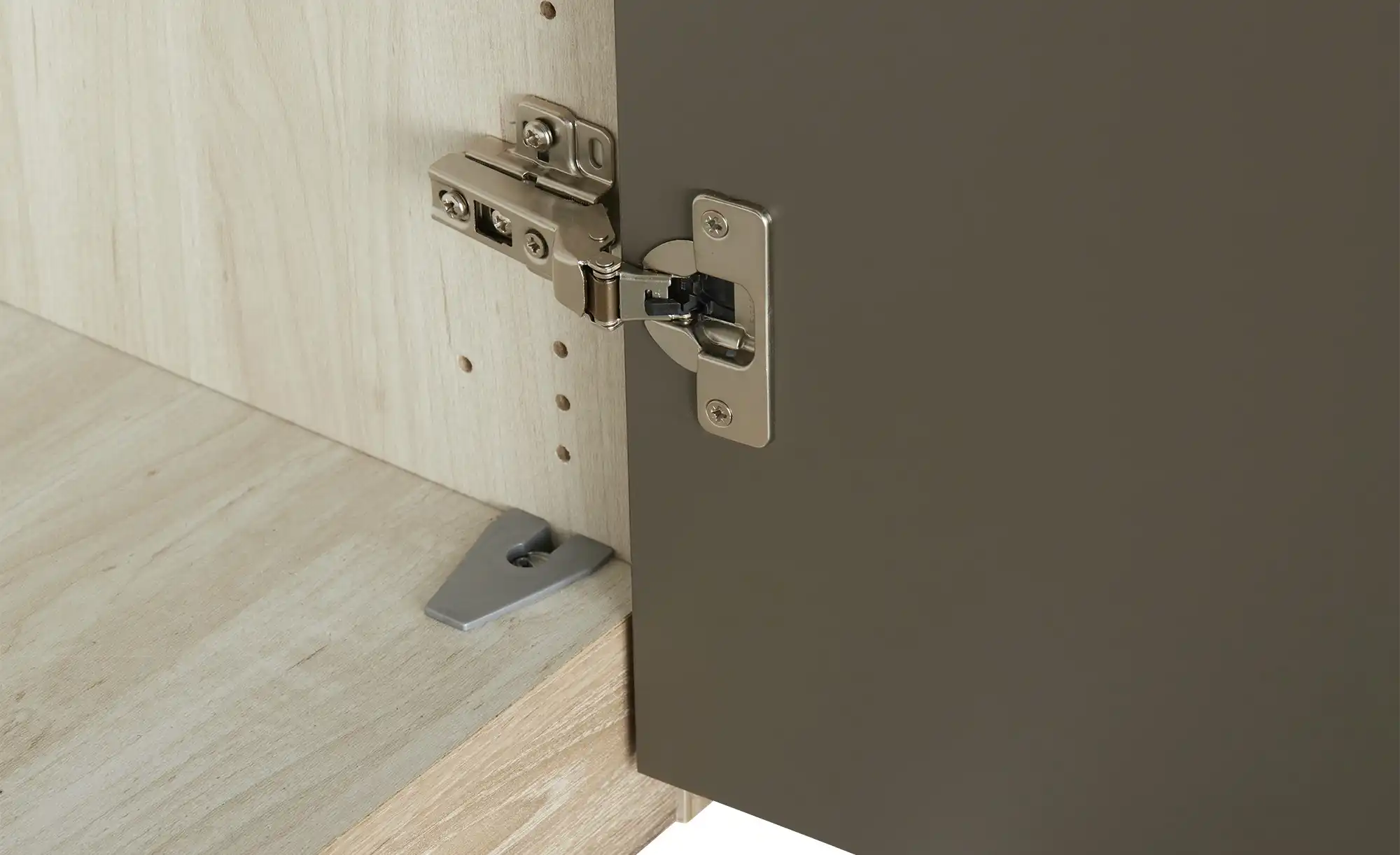 Primo Drehtürenschrank