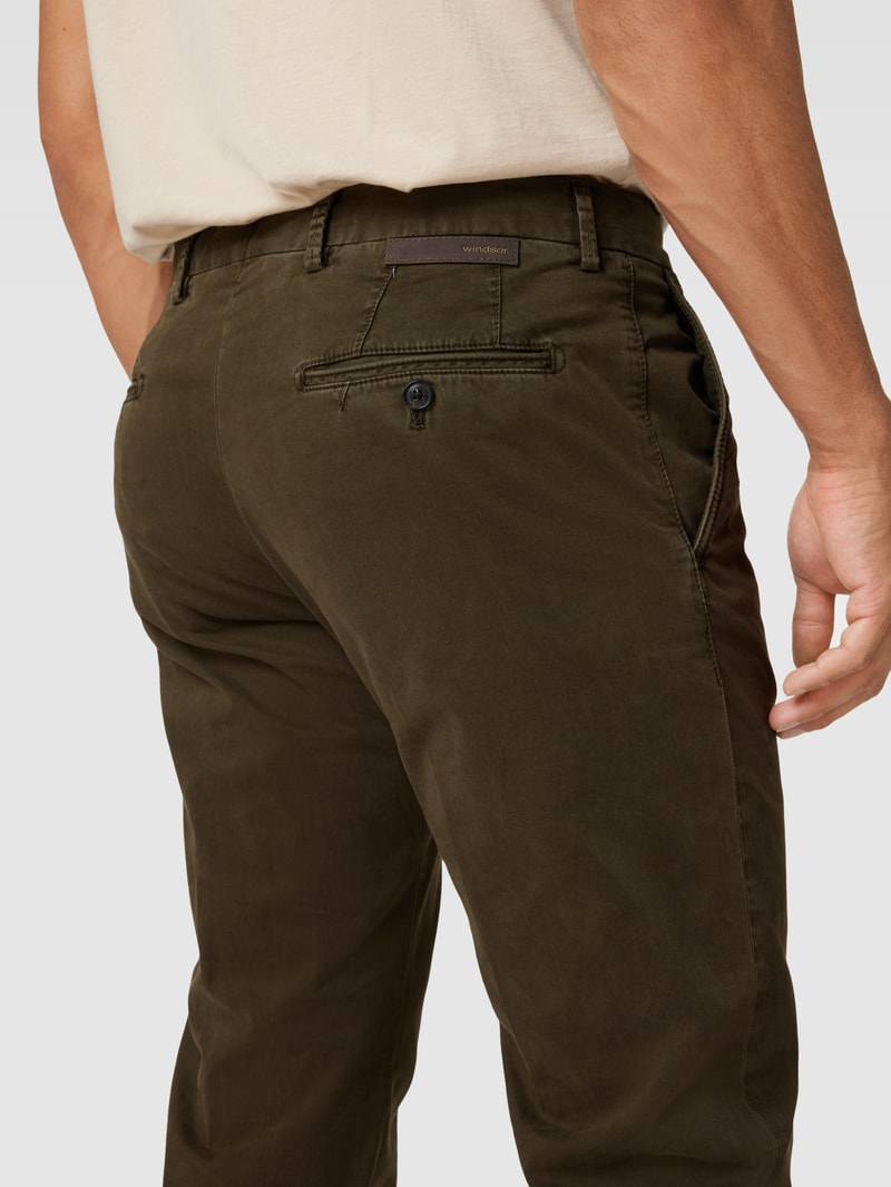 Hose mit Stretch-Anteil in grün
