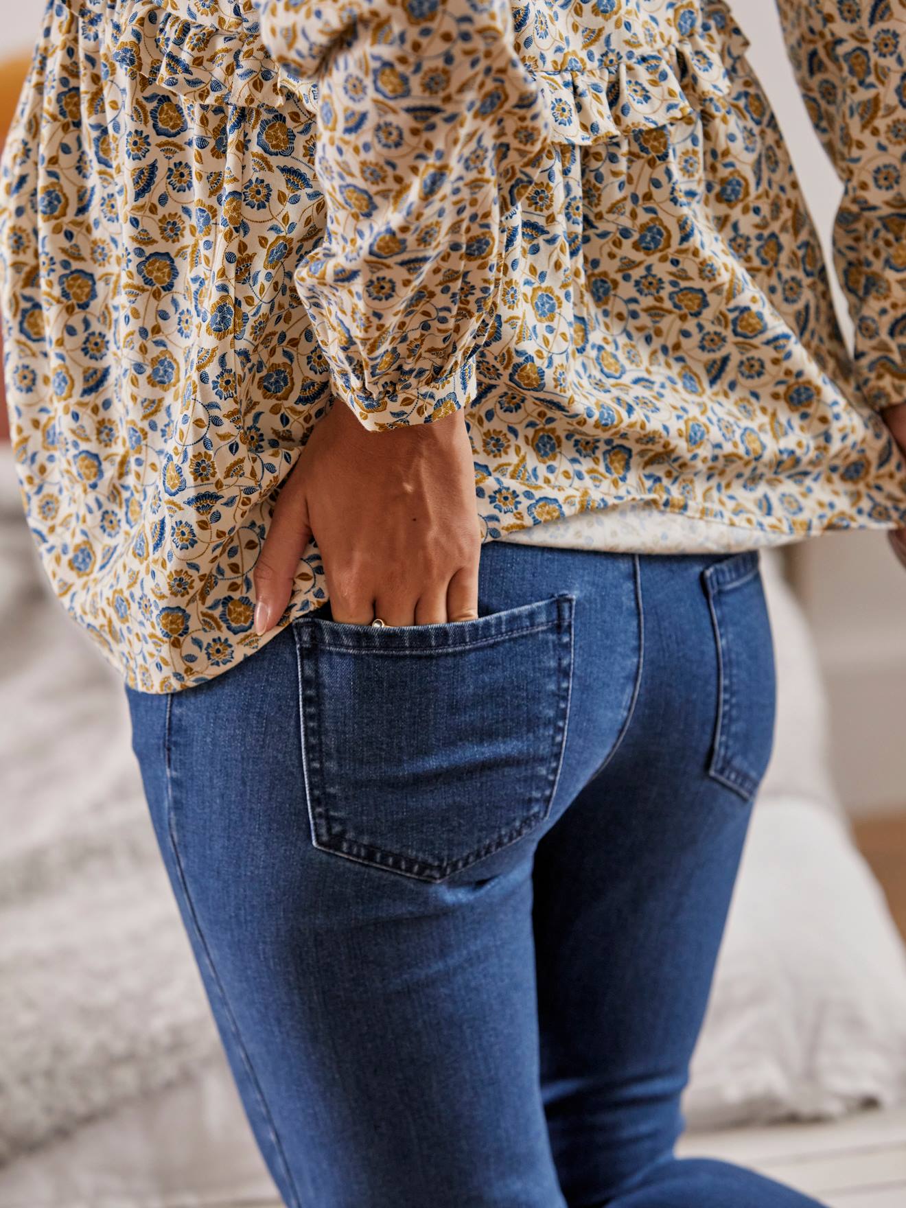 Vertbaudet Gerade Umstands-Jeans, Schrittlänge 68 cm - blau